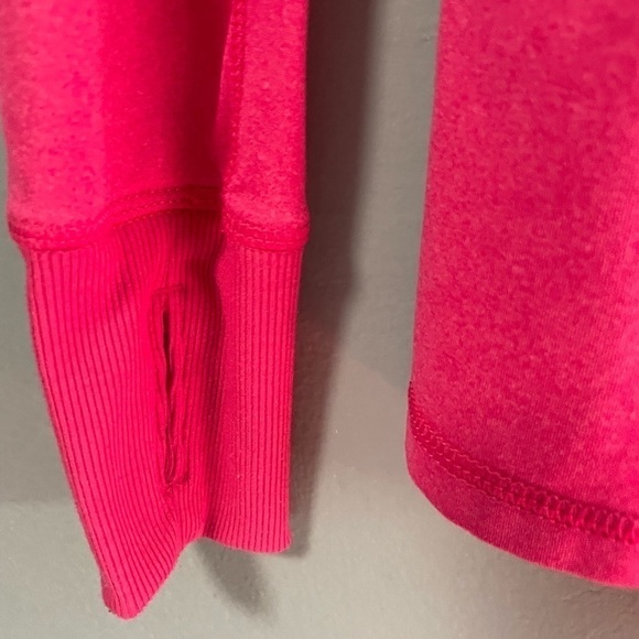 Layer 8 Performance quick dry long sleeve half zip pullover pink top. Size Small - Picture 4 of 9
